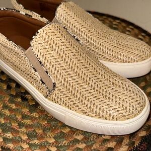 Steve Madden size 7 loafer shoes